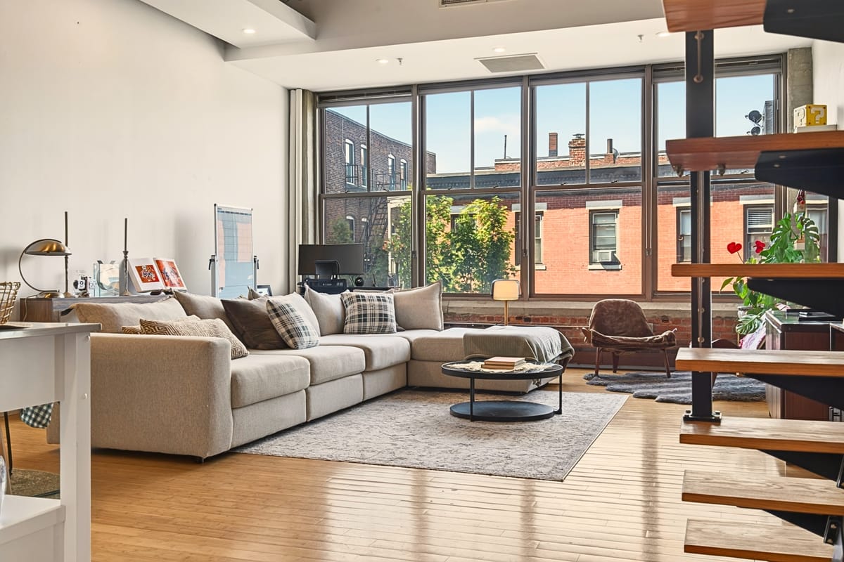 The 48-Hour Turnaround: How to Go from Empty Shell to Fully Furnished Housing